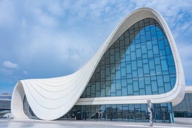 Bakü 'deki Heydar Aliyev Merkezi, Azerbaycan