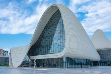 Bakü 'deki Heydar Aliyev Merkezi, Azerbaycan