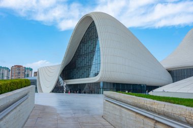 Bakü 'deki Heydar Aliyev Merkezi, Azerbaycan