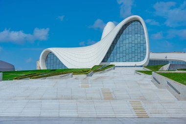 Bakü 'deki Heydar Aliyev Merkezi, Azerbaycan