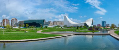 Bakü 'deki Heydar Aliyev Merkezi, Azerbaycan