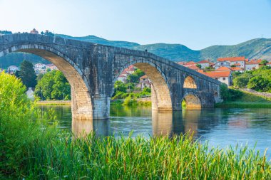 Bosna 'nın Trebinje kentinde arslanagiç köprüsü