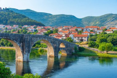 Bosna 'nın Trebinje kentinde arslanagiç köprüsü