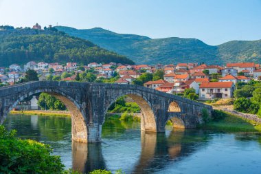 Bosna 'nın Trebinje kentinde arslanagiç köprüsü