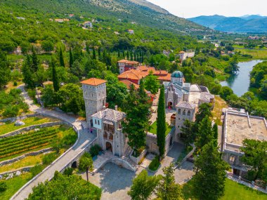 Bosna-Hersek 'teki Tvrdos manastırı