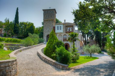 Bosna-Hersek 'teki Tvrdos manastırı