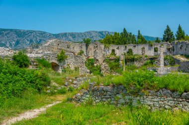 Bosna-Hersek 'in eski Stolac kasabasının manzarası