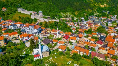 Bosna-Hersek 'teki Travnik kalesinin Panorama manzarası
