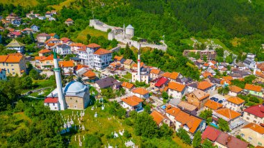 Bosna-Hersek 'teki Travnik kalesinin Panorama manzarası