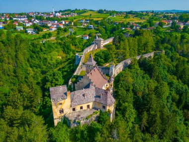 Bosna-Hersek 'teki Ostrozac şatosu