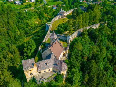 Bosna-Hersek 'teki Ostrozac şatosu