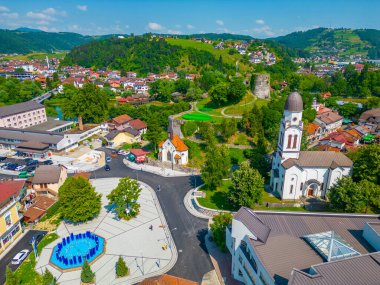 Bosna-Hersek 'in Bosanska Krupa kasabasının Panorama manzarası