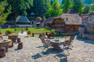 Bosna-Hersek 'teki Ljubacke Doline etnik köyü