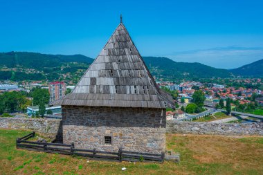 Bosna-Hersek 'teki Maglaj kalesinin manzarası