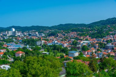 Bosna 'nın Tuzla kentinin Panorama manzarası