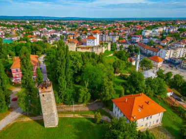 Bosna 'nın Gradacac kasabasındaki saat kulesi