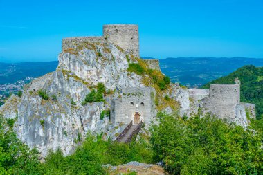 Bosna-Hersek 'teki Srebrenik Kalesinin Panorama manzarası