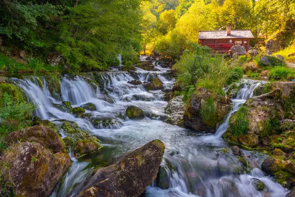 Bosna-Hersek 'te Krupa şelalesi