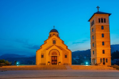 Andricgrad, Visegrad, Bosna-Hersek 'teki Aziz Çar Lazarus Kilisesi aydınlandı