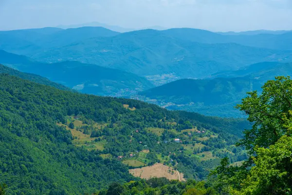 Bosna-Hersek 'te Gorazde yakınlarındaki Bosna kırsalının manzarası