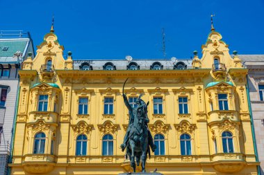 Hırvat başkenti Zagreb 'de Ban Jelaciç' in heykeli