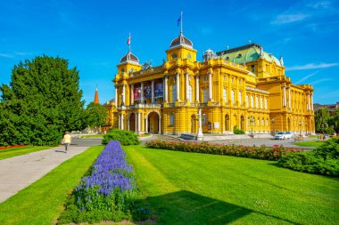 Hırvat başkenti Zagreb 'deki Mirogoj mezarlığı