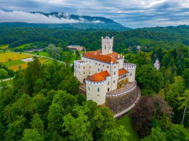 Hırvatistan 'daki Trakoscan şatosunun hava manzarası