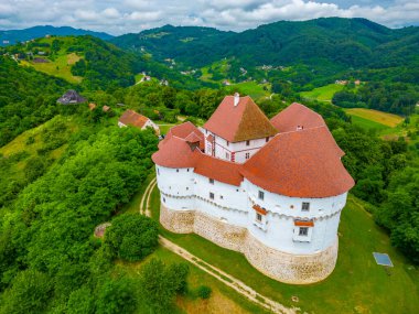 Hırvatistan 'ın Zagorje bölgesindeki Veliki Tabor kalesi