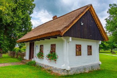 Hırvat etnik köyü Kumrovec 'teki tarihi evler
