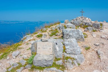 Hırvatistan 'daki Saint Ilija Dağı' nın tepesinden geç