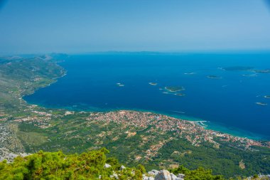Hırvat kenti Orebiç 'in hava manzarası
