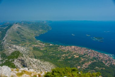 Hırvat kenti Orebiç 'in hava manzarası