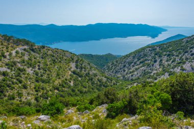 Peljesac yarımadası Hırvatistan 'daki Sveti Ilija dağından izlendi