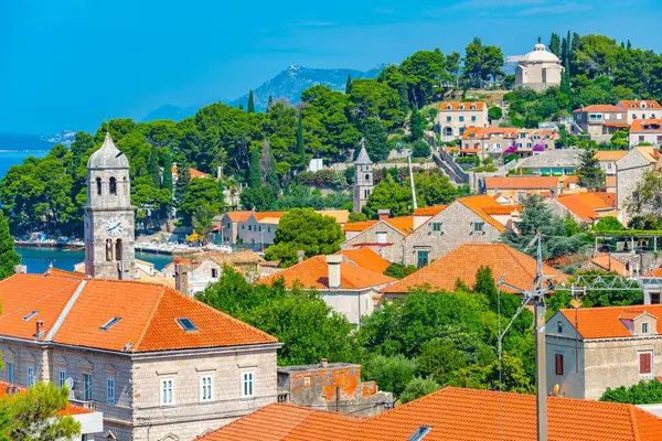 Hırvat kenti Cavtat 'ın hava manzarası