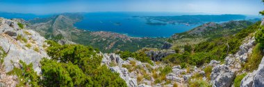 Hırvat kenti Orebiç 'in hava manzarası
