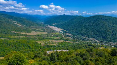 Gürcistan 'ın Kakheti bölgesinde yaz günü