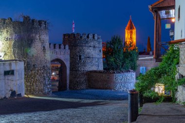 Gürcistan 'ın Sighnaghi kasabasının gün batımı manzarası