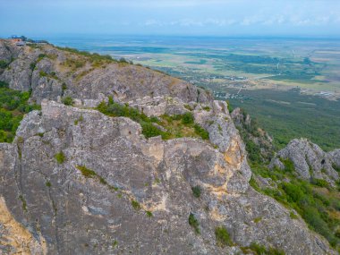 Gürcistan 'daki Khornabuji Kalesi manzarası
