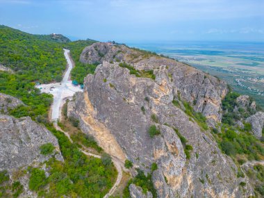 Gürcistan 'daki Khornabuji Kalesi manzarası