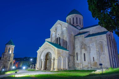 Kutaisi, Gürcistan 'daki Bagrati Katedrali' nin gün doğumu manzarası