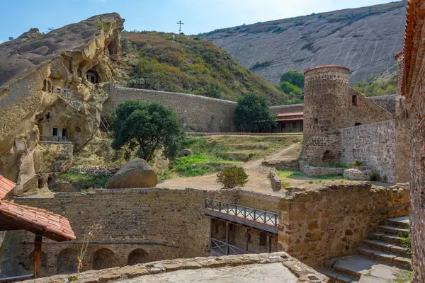 Gürcistan'daki David Gareji Manastırı