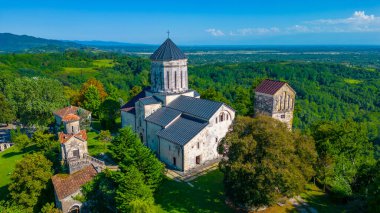 Georgia Martvili Manastırı 'nda yaz günü.