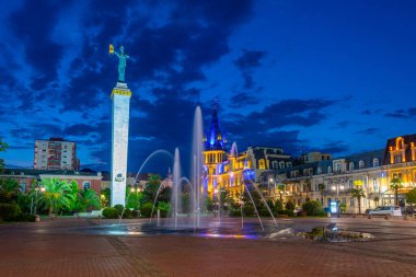 Batumi, Gürcistan 'da Avrupa meydanında gün doğumu
