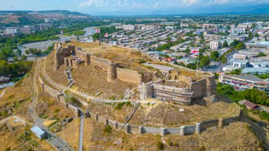Gürcistan 'daki Gori kalesinin Panorama manzarası
