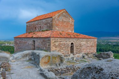 Gürcistan 'daki Demir Devri' nden kalma Uplistsikhe arkeoloji sahasındaki Prens Kilisesi.