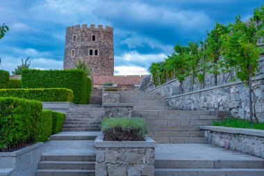 Gürcistan 'daki Akhaltsikhe (Rabati) Kalesi' nin avlusu