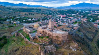 Gürcistan 'daki Akhaltsikhe (Rabati) Kalesi manzarası