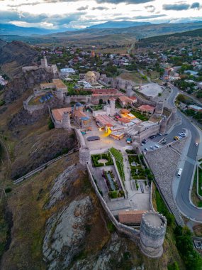 Gürcistan 'daki Akhaltsikhe (Rabati) Kalesi manzarası