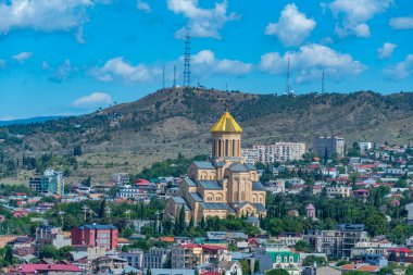 Georgia 'ya bakan Tiflis' in Kutsal Üçlü Katedrali.