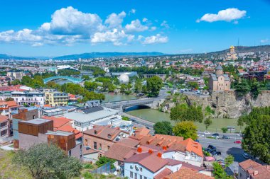 Gürcistan 'da Tiflis şehir merkezinin panorama manzarası
